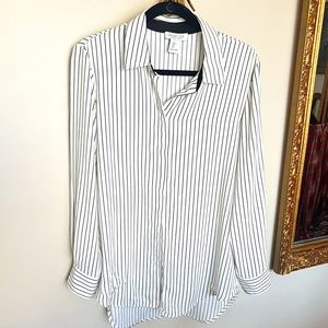 Rachel Zoe Long sleeved sleeved striped button up